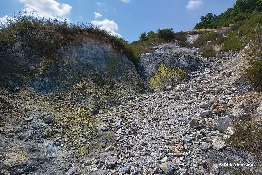 Sulfur Plaques, Parco delle Fumarole