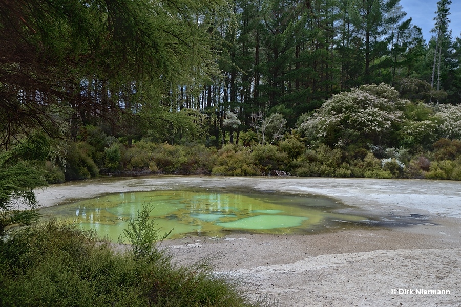 Te Waiāriki o Mahuika, Opal Pool