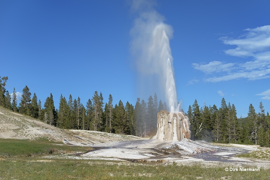 Lone Star Geyser Yellowstone