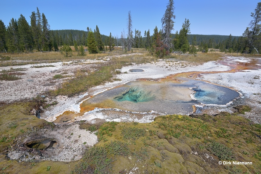 Hot spring SNGNN016 Shoshone Basin